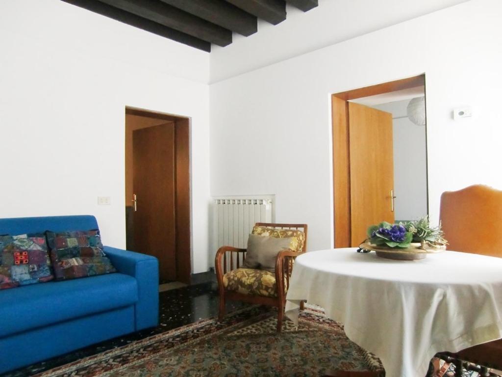 Appartamento In Palazzo Storico A Centro Venezia